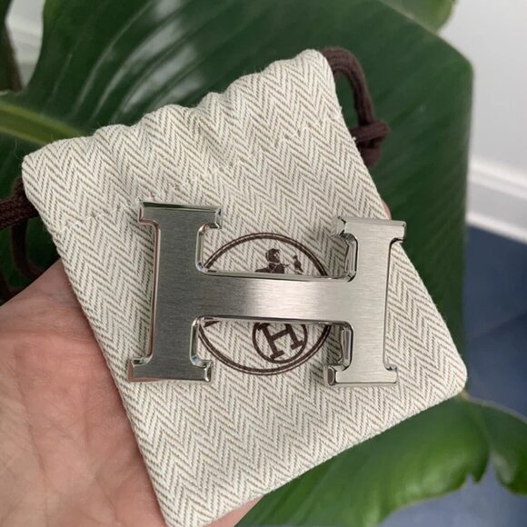 Hermes Classic H belt buckle brushed silver tone 32mm - Picture 2 of 4